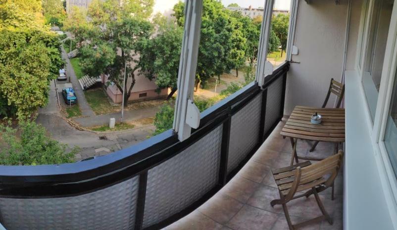 Koelcsey Apartman Apartment เซคซาร์ด ภายนอก รูปภาพ